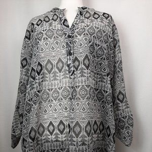 Mix & Co Black and White Tribal print Tunic Top 3X